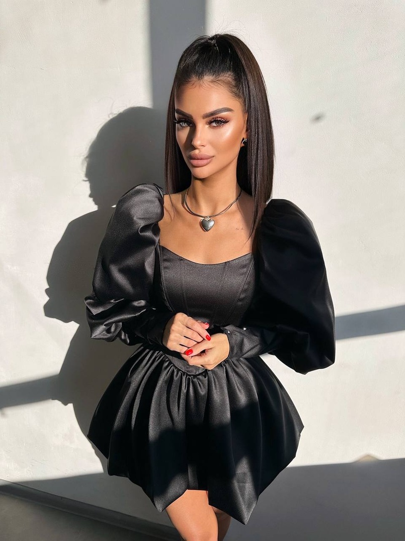 Сукня з обʼємними рукавами та спідницею балоном  | PUSHKA SHOP