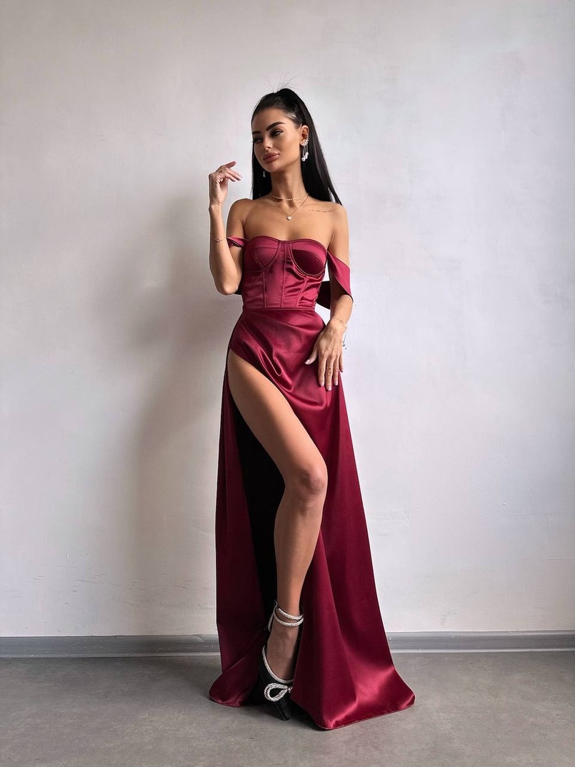 Атласний комплект: корсет бюстʼє + спідниця максі Атласний комплект: корсет бюстʼє + спідниця максі | PUSHKA SHOP