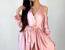 Шелковое платье макси с разрезом Шелковое платье макси с разрезом | PUSHKA SHOP