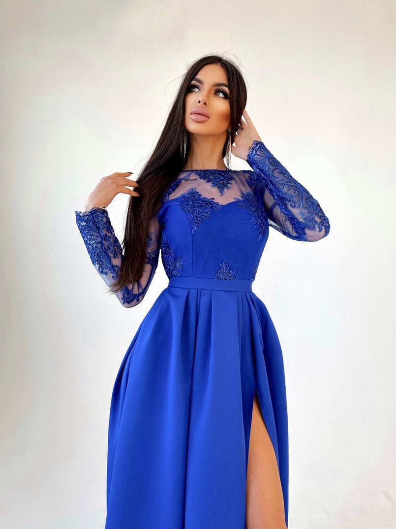 Платье макси с кружевным верхом и разрезом на юбке  | PUSHKA SHOP