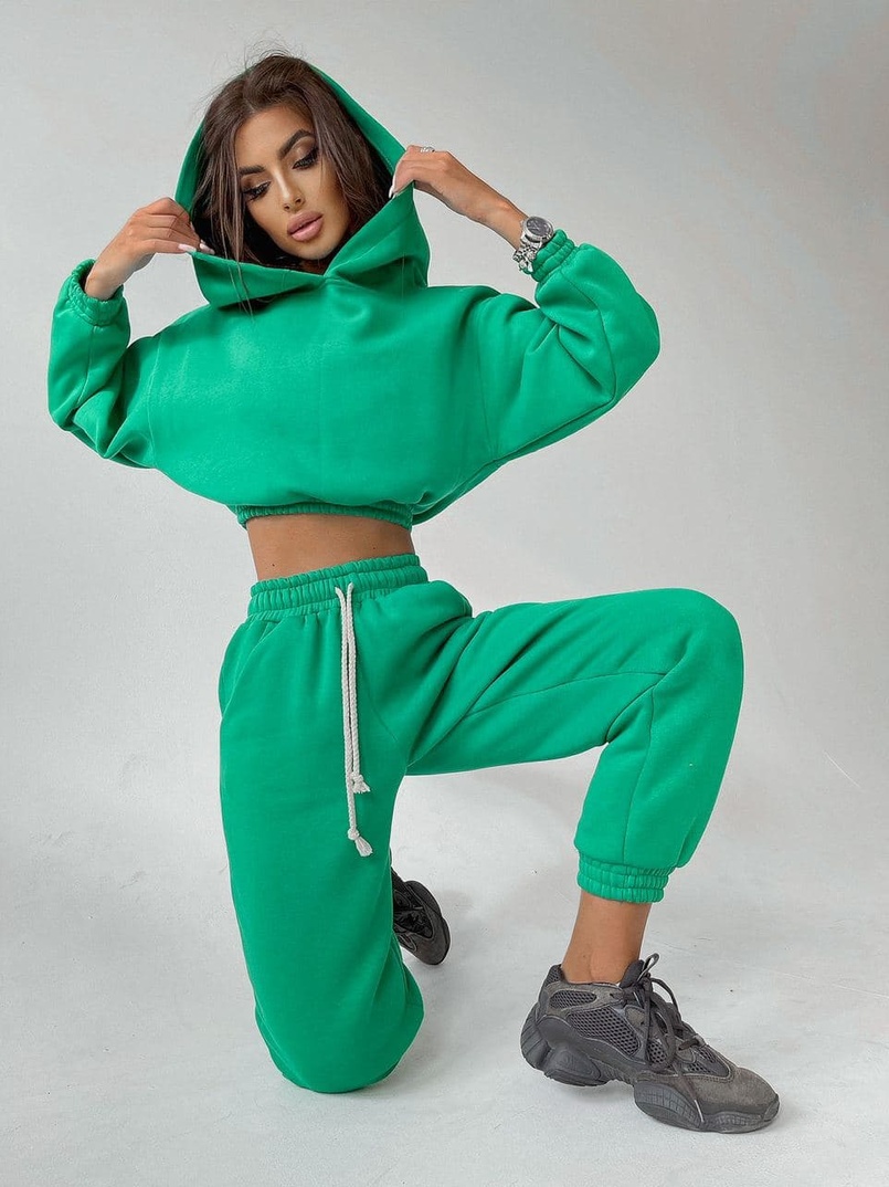 Тёплый базовый костюм на флисе с объемными капюшоном Тёплый базовый костюм на флисе с объемными капюшоном | PUSHKA SHOP