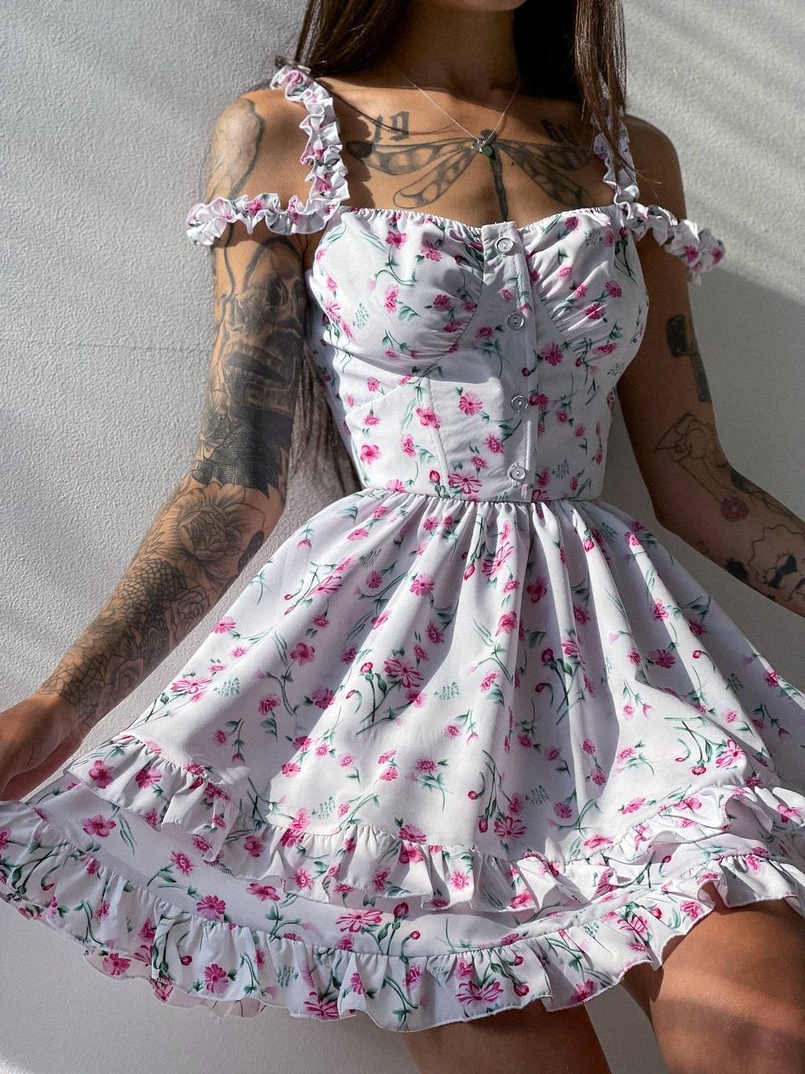 Платье с корсетным верхом и оборками на юбочке | PUSHKA SHOP