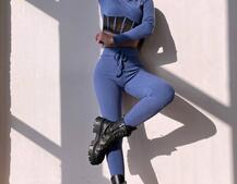 Трикотажний комплект: корсетний топ + легінси Трикотажний комплект: корсетний топ + легінси | PUSHKA SHOP