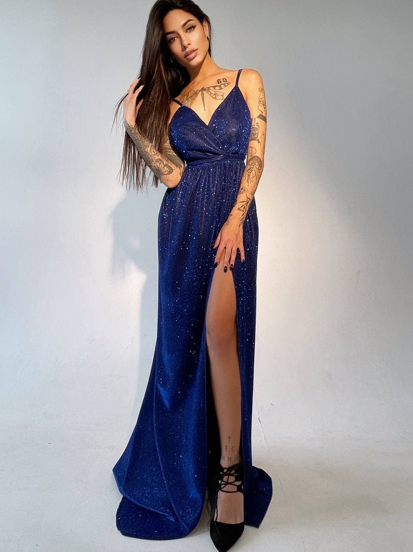 Блестящее платье-макси с разрезом   | PUSHKA SHOP