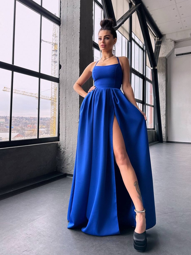 Сукня максі зі шнурівкою на спинці Сукня максі зі шнурівкою на спинці | PUSHKA SHOP