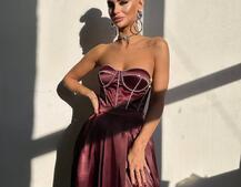 Комплект: корсет-бюстьє , декорований стразами + спідниця максі з розрізом Комплект: корсет-бюстьє , декорований стразами + спідниця максі з розрізом | PUSHKA SHOP