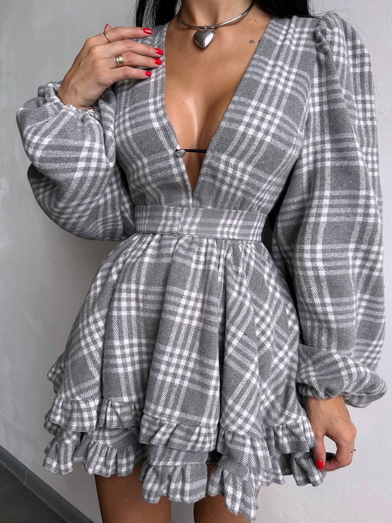 Сукня з подвійною спідницею та обʼємними рукавами у клітинку  | PUSHKA SHOP