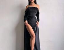 Оксамитова сукня максі декорована стразами Ручна робота Оксамитова сукня максі декорована стразами Ручна робота | PUSHKA SHOP