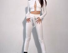 Костюм: легінси та топ з шнурівкою зі страз Костюм: легінси та топ з шнурівкою зі страз | PUSHKA SHOP