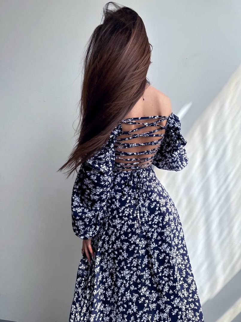 Квіткова сукня-міді зі шнурівкою на спинці та розрізом на ніжці | PUSHKA SHOP