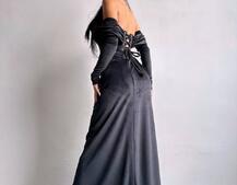 Оксамитова сукня максі декорована стразами Ручна робота Оксамитова сукня максі декорована стразами Ручна робота | PUSHKA SHOP