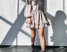 Лялькова сукня з пишною спідницею та корсетним верхом з ніжним квітковим принтом  | PUSHKA SHOP