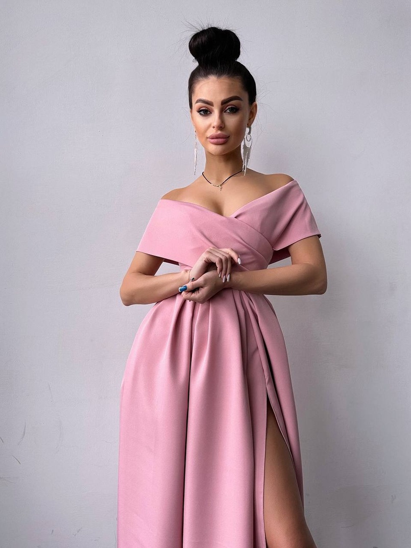 Сукня максі  з відкритими плечима та розрізом на спідниці | PUSHKA SHOP