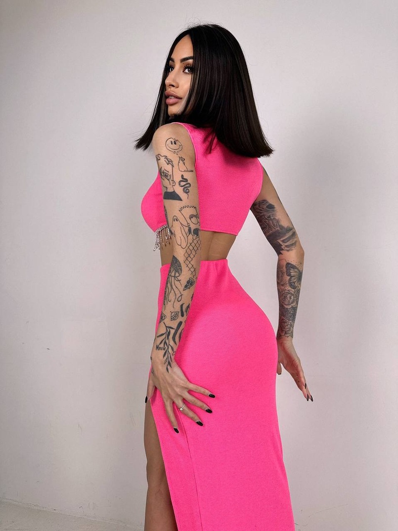 Комплект: топ з бахромою зі страз та спідниця з розрізом Комплект: топ з бахромою зі страз та спідниця з розрізом | PUSHKA SHOP