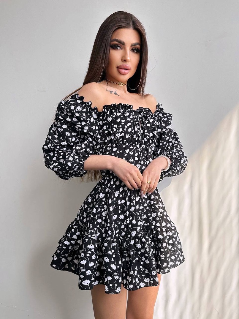 Квіткова сукня з воланами та шнуровкою по спинці Квіткова сукня з воланами та шнуровкою по спинці | PUSHKA SHOP