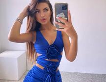 Комплект: топ та спідниця з трояндами Комплект: топ та спідниця з трояндами | PUSHKA SHOP