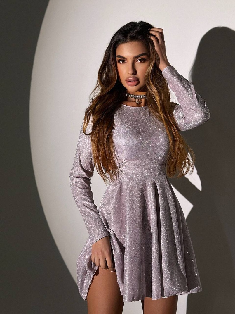 Блискуча сукня з відкритою  спинкою Блискуча сукня з відкритою  спинкою | PUSHKA SHOP