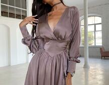 Шелковое платье с разрезом + корсет из эко-кожи Шелковое платье с разрезом + корсет из эко-кожи | PUSHKA SHOP