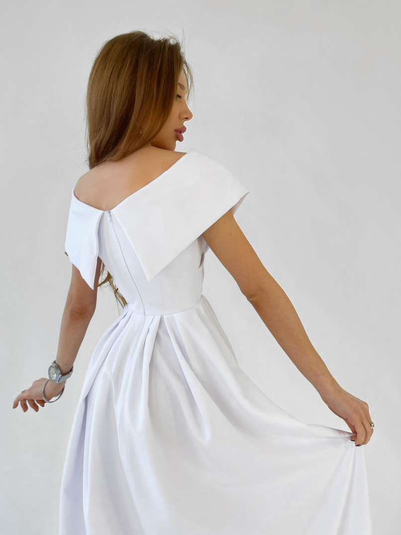 Платье-макси с разрезом Платье-макси с разрезом | PUSHKA SHOP