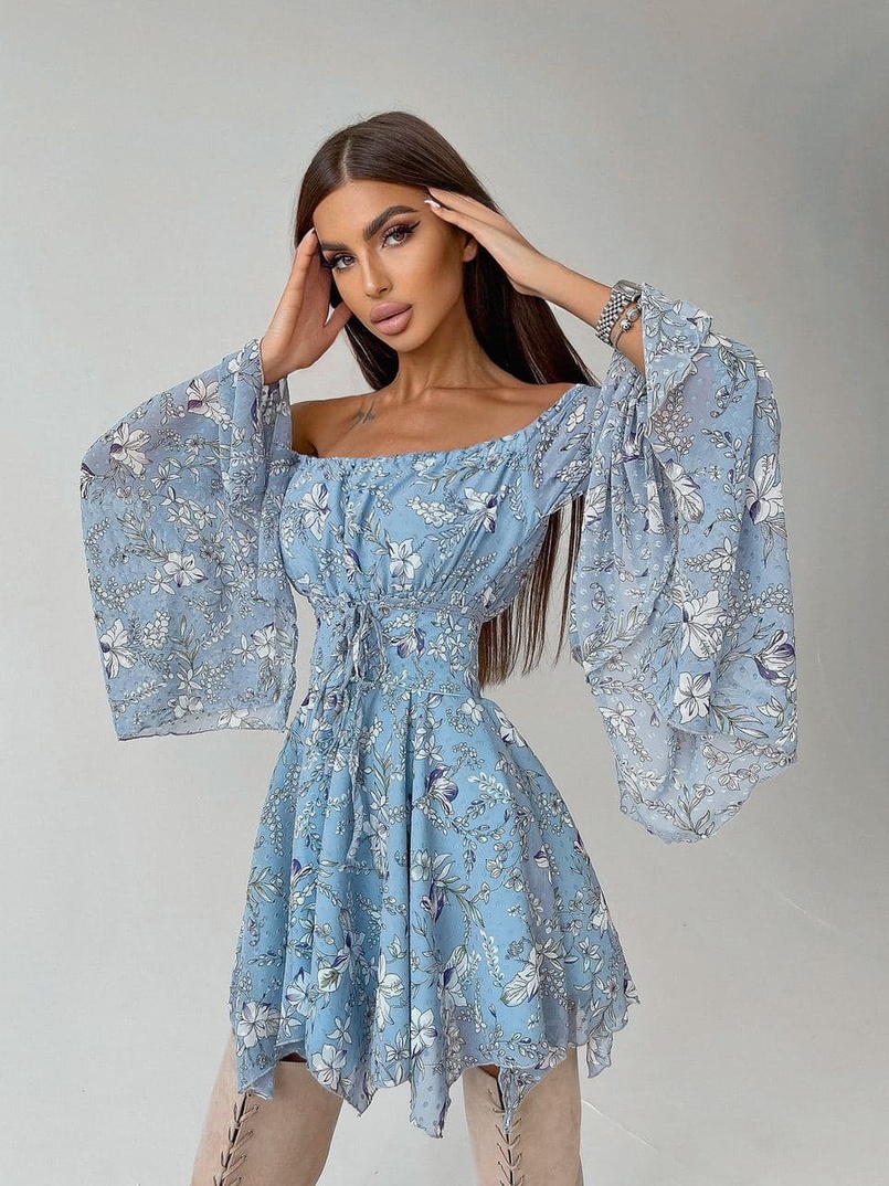 Платье с расклешенными рукавами в комплекте с корсетом  | PUSHKA SHOP