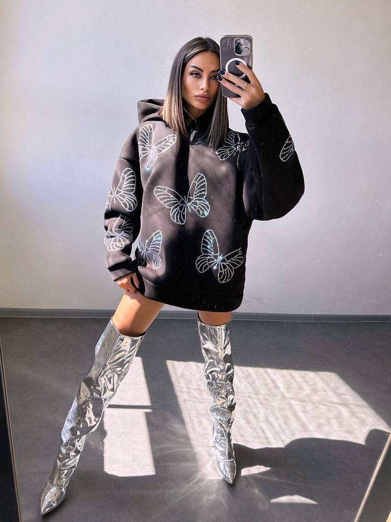 Трендове худі over size із сяючими стразами  Трендове худі over size із сяючими стразами  | PUSHKA SHOP