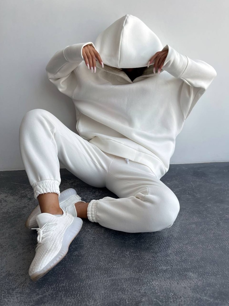 Тёплый комплект: худи + спортивные штаны Тёплый комплект: худи + спортивные штаны | PUSHKA SHOP