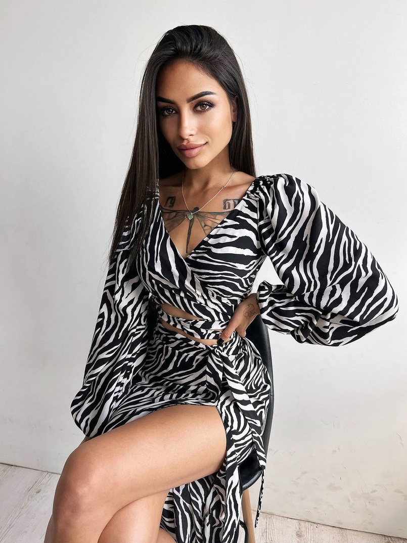 Комплект: топ із зав'язками на талії + спідниця міді з розрізом | PUSHKA SHOP