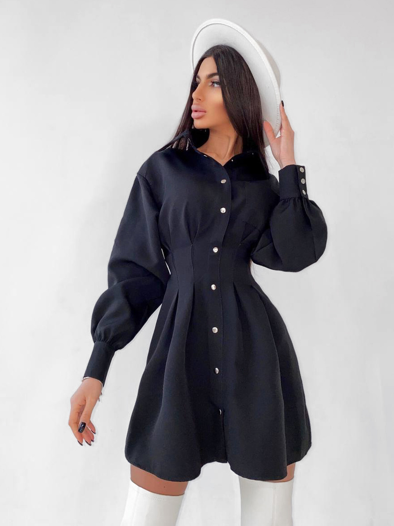 Приталенное платье-рубашка на кнопках с открытой спиной Приталенное платье-рубашка на кнопках с открытой спиной | PUSHKA SHOP