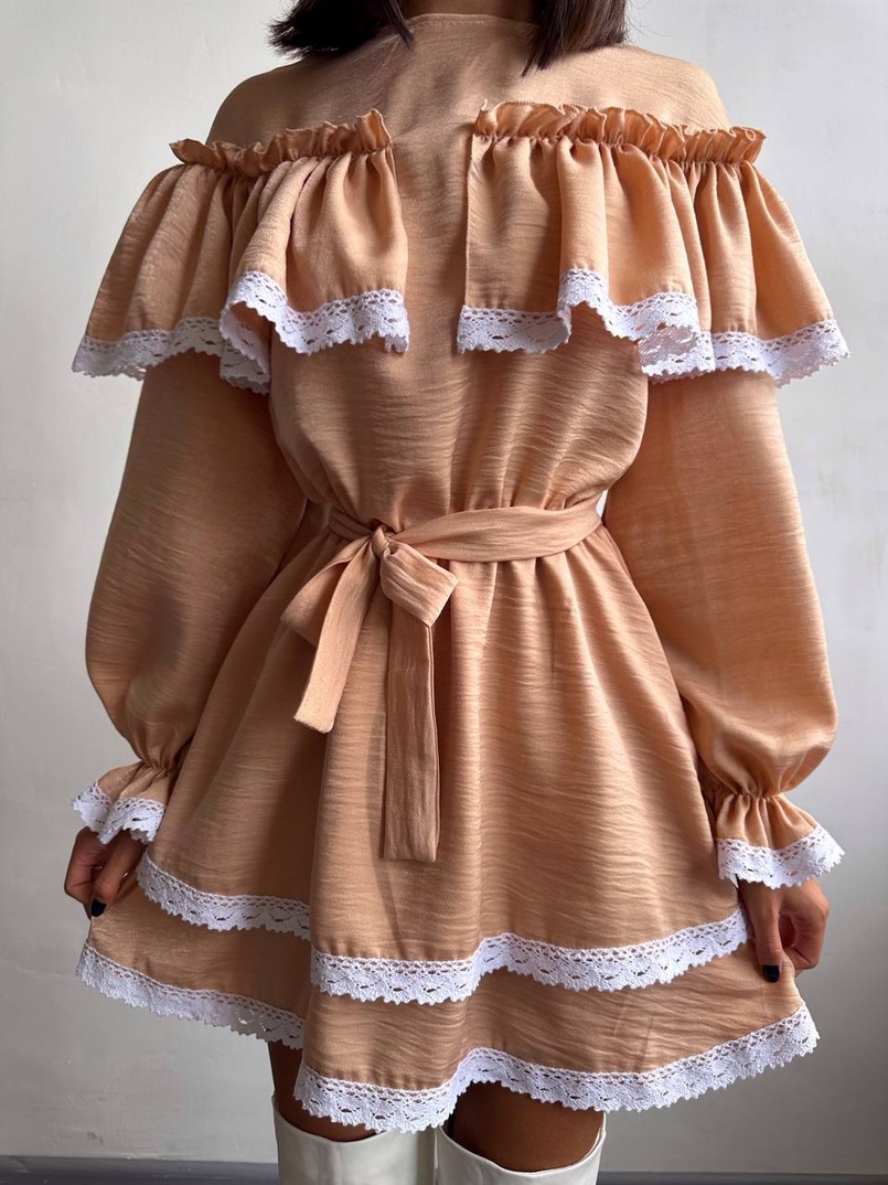 Сукня декорована мереживом | PUSHKA SHOP