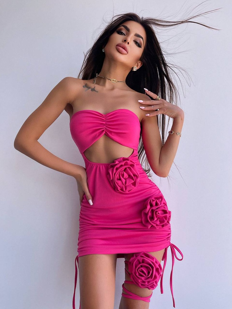 Сукня міні з трояндами    Ручна робота.  Сукня міні з трояндами    Ручна робота.  | PUSHKA SHOP