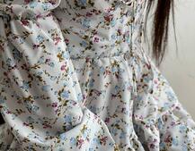 Квіткова сукня на ґудзиках з воланами Квіткова сукня на ґудзиках з воланами | PUSHKA SHOP