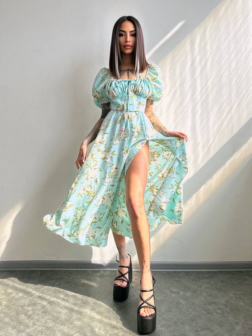 Сукня- міді з квітковим принтом Сукня- міді з квітковим принтом | PUSHKA SHOP