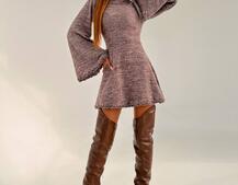 Трикотажна сукня міні з розкльошеними рукавами та відкритою спиною Трикотажна сукня міні з розкльошеними рукавами та відкритою спиною | PUSHKA SHOP