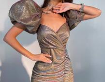 Блестящее платье с объемными рукавами Блестящее платье с объемными рукавами | PUSHKA SHOP