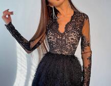 Платье с кружевным верхом и пушистой юбочкой  Платье с кружевным верхом и пушистой юбочкой  | PUSHKA SHOP