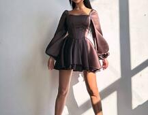 Атласна корсетна сукня з пишною подвійною спідницею та об‘ємними рукавами Атласна корсетна сукня з пишною подвійною спідницею та об‘ємними рукавами | PUSHKA SHOP