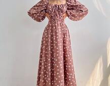 Сукня міді з розрізом на спідниці Сукня міді з розрізом на спідниці | PUSHKA SHOP