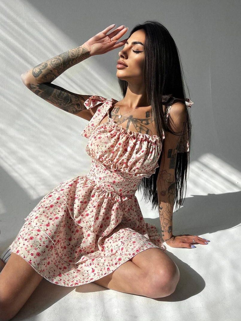 Платье с пышной юбочкой и корсетом | PUSHKA SHOP