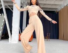 Трикотажный костюм с креативным принтом Трикотажный костюм с креативным принтом | PUSHKA SHOP