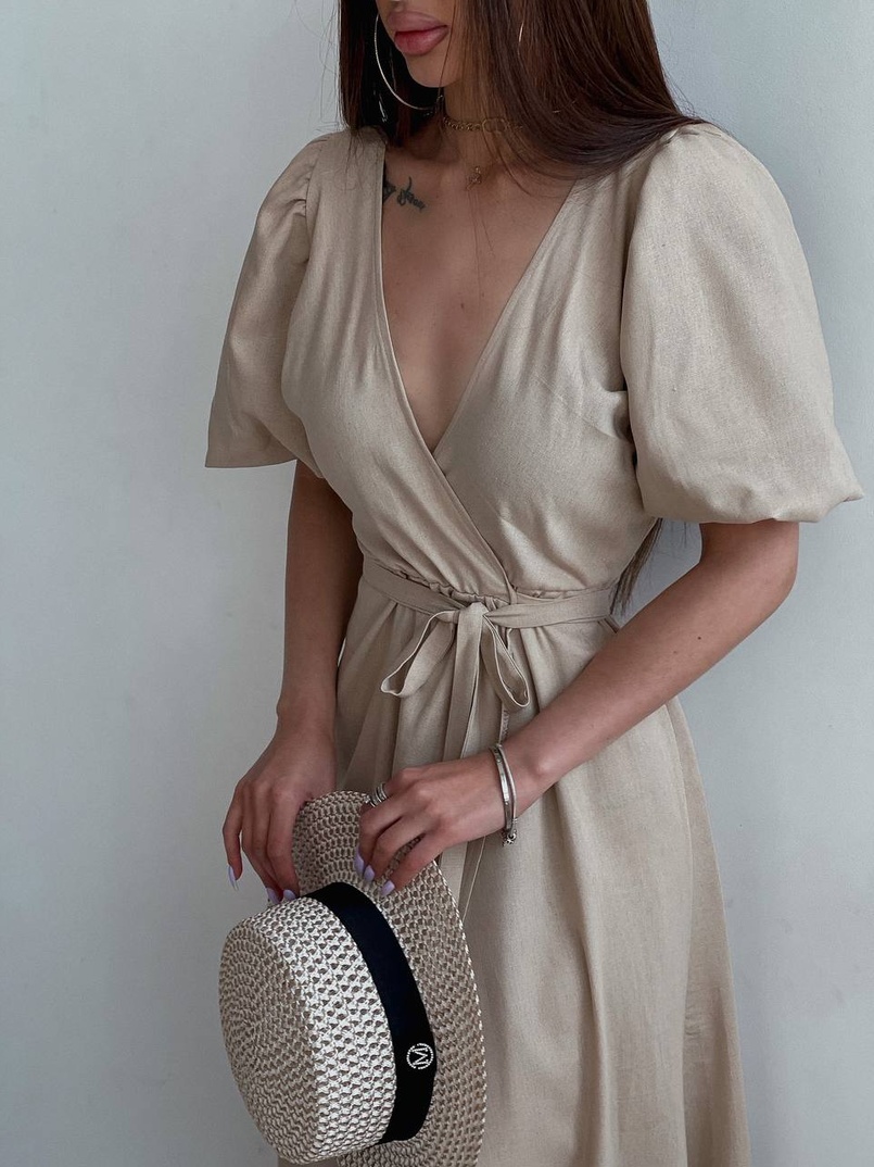 Льняное платье-миди с запахом и объемными рукавами  | PUSHKA SHOP