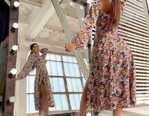 Цветочное платье-миди с разрезом Цветочное платье-миди с разрезом | PUSHKA SHOP