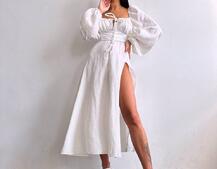 Муслінова сукня -міді з розрізом на ніжці Муслінова сукня -міді з розрізом на ніжці | PUSHKA SHOP