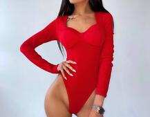 Комплект: боди с чашечками + трикотажные джоггеры Комплект: боди с чашечками + трикотажные джоггеры | PUSHKA SHOP