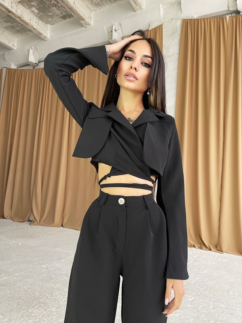 Комплект: укорочённый пиджак с завязками на талии + брюки  | PUSHKA SHOP