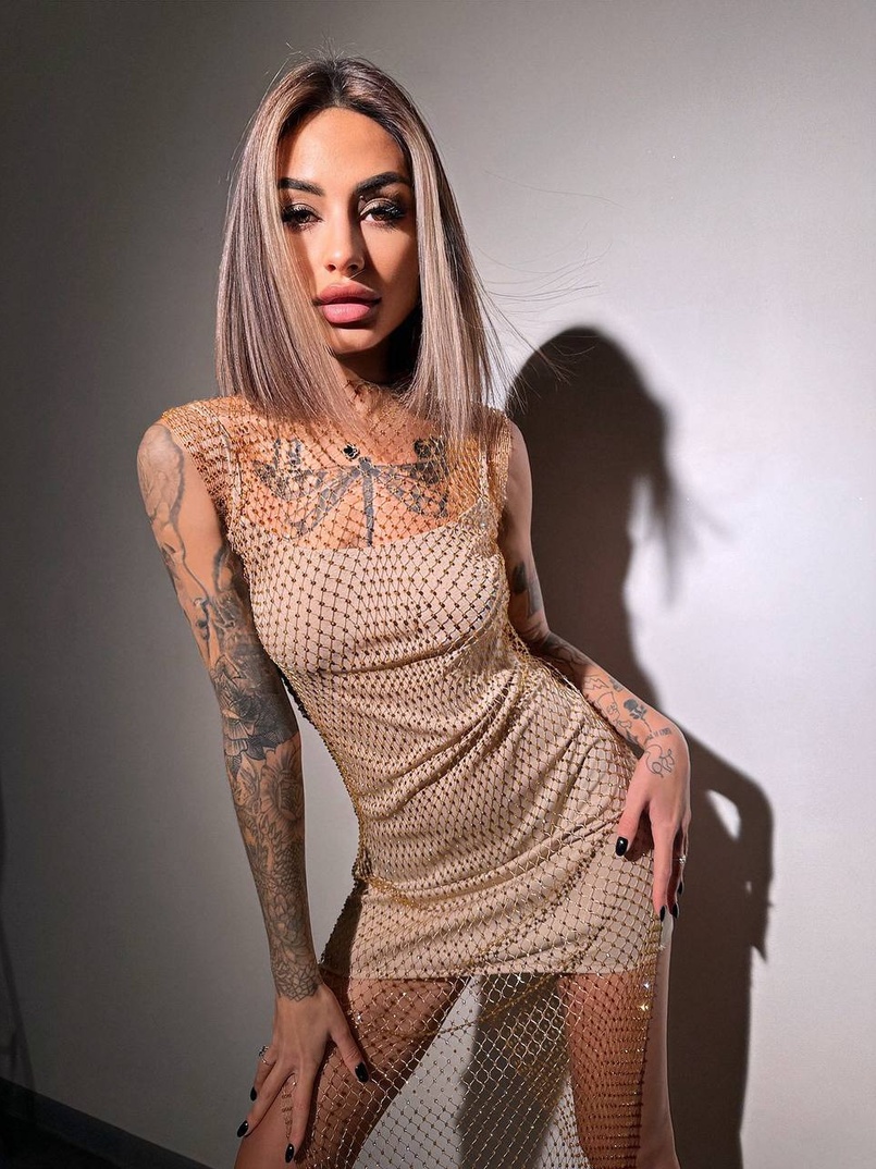 Сукня із сітки зі стразами на трикотажній підкладці Сукня із сітки зі стразами на трикотажній підкладці | PUSHKA SHOP