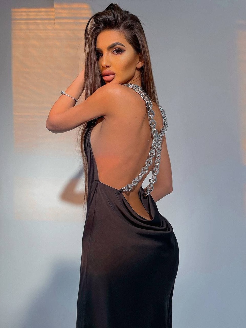 Шелковое платье-комбинация, декорированное цепями  | PUSHKA SHOP