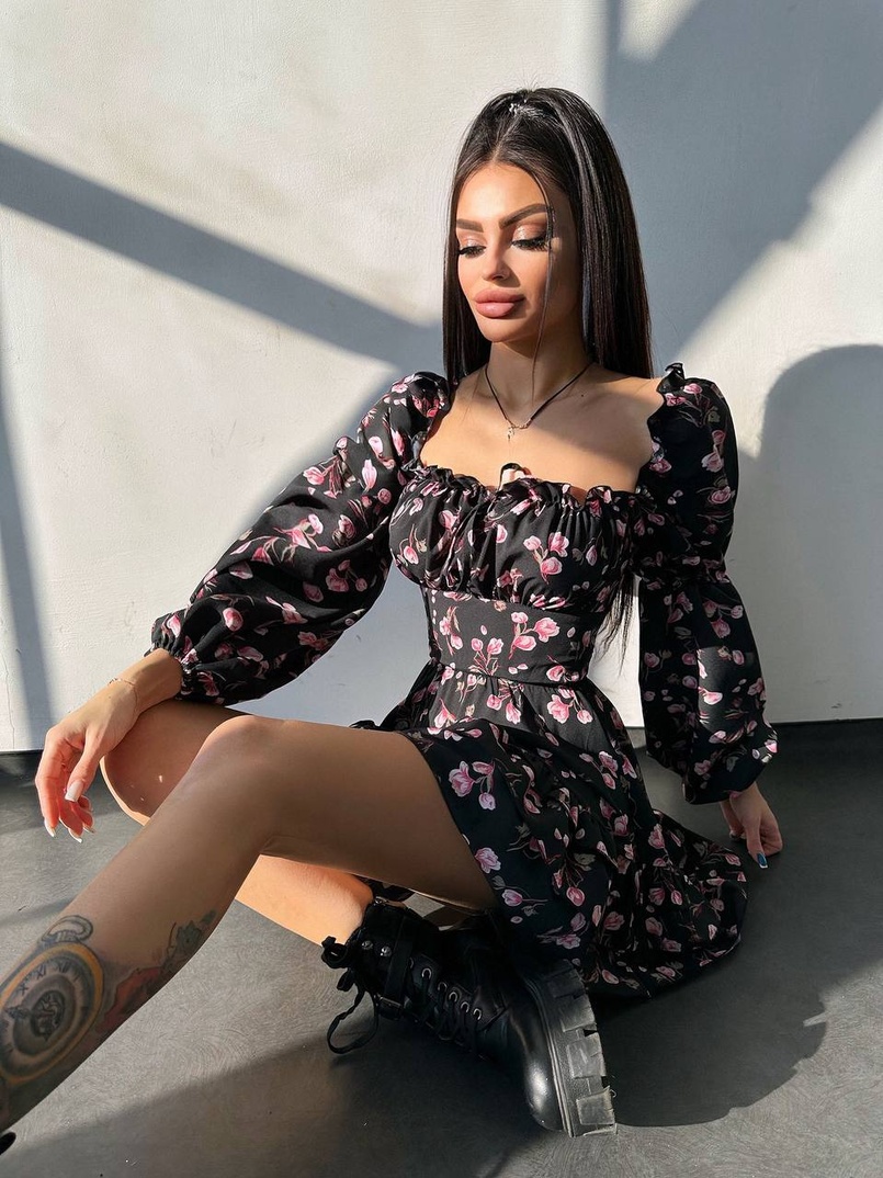 Квіткова сукня з воланами та шнуровкою по спинці Квіткова сукня з воланами та шнуровкою по спинці | PUSHKA SHOP