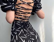 Сукня -міді зі шнурівкою на спинці та розрізом на ніжці | PUSHKA SHOP