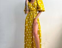 Платье миди в горох с запахом и объемными рукавами Платье миди в горох с запахом и объемными рукавами | PUSHKA SHOP