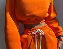 Базовий костюм на флісі з об'ємними капюшоном Базовий костюм на флісі з об'ємними капюшоном | PUSHKA SHOP